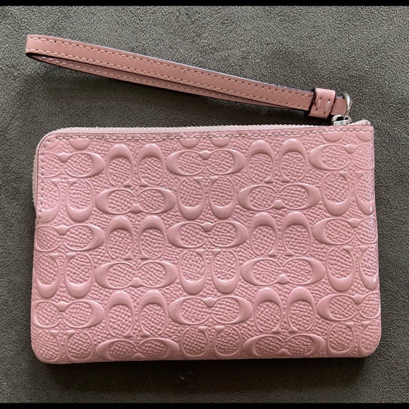 Coach corner zip wristlet - Picture 2 of 6